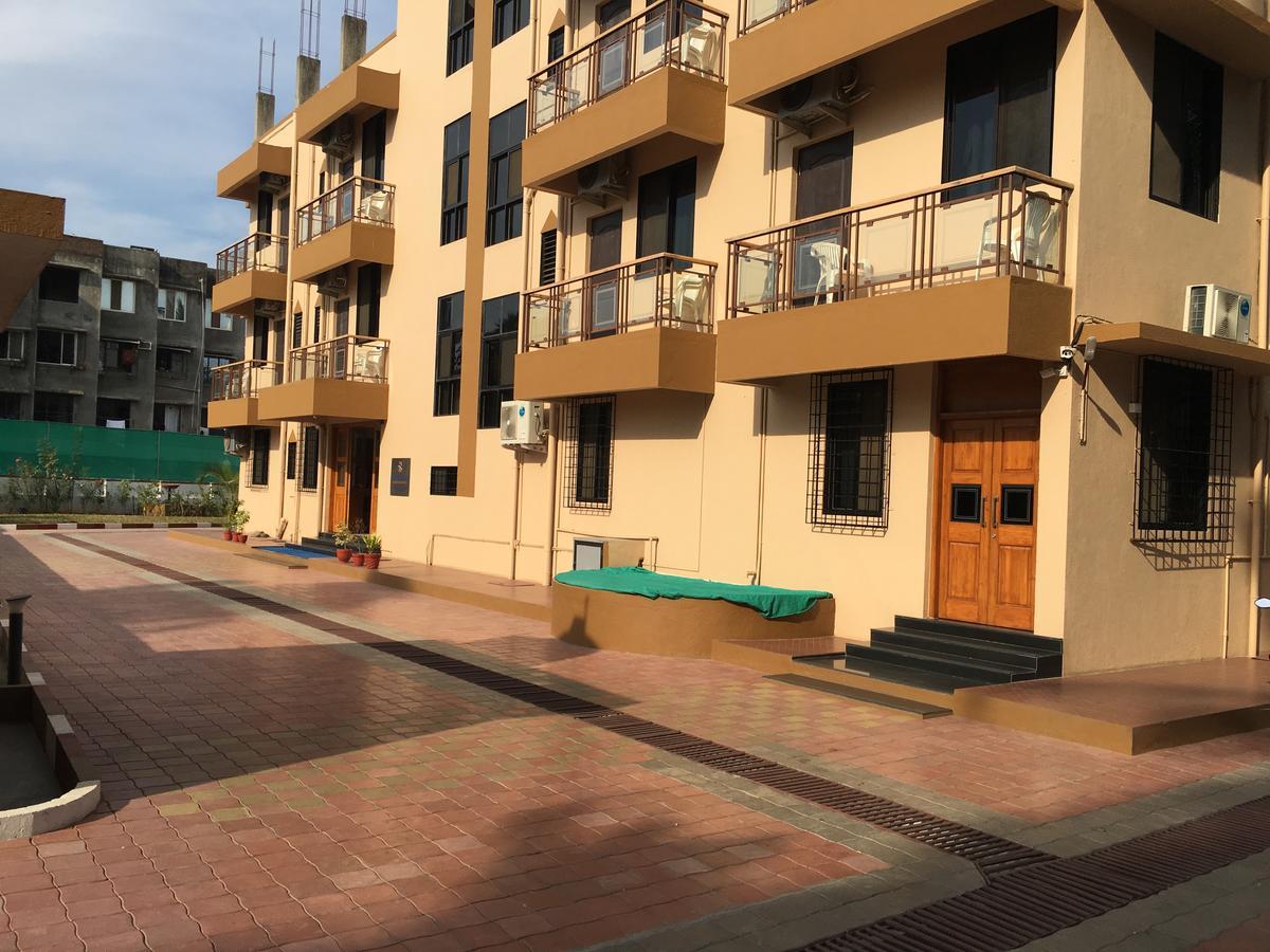 Hira Laxmi Residency Hotel Alibág Kültér fotó